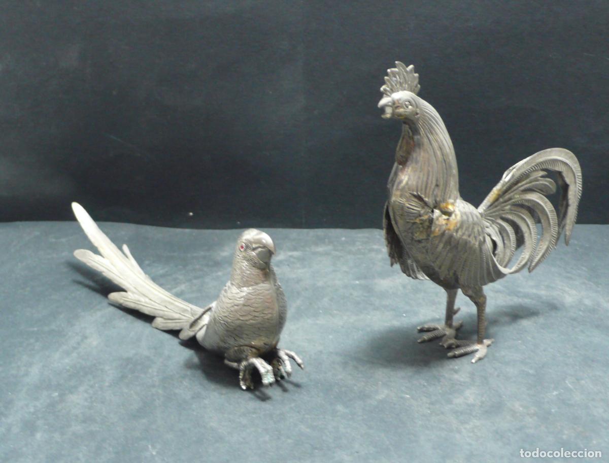 Coleccionismo: DOS PEQUE&Ntilde;OS ANIMALES METAL - Foto 2