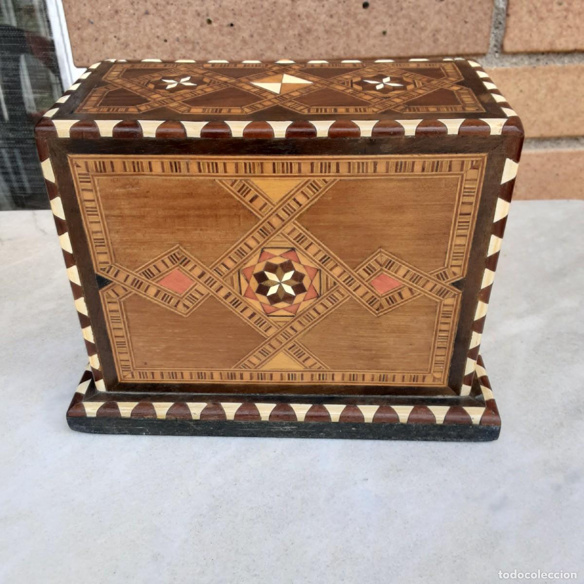 Coleccionismo: Caja cigarrera con marqueteria - Foto 3
