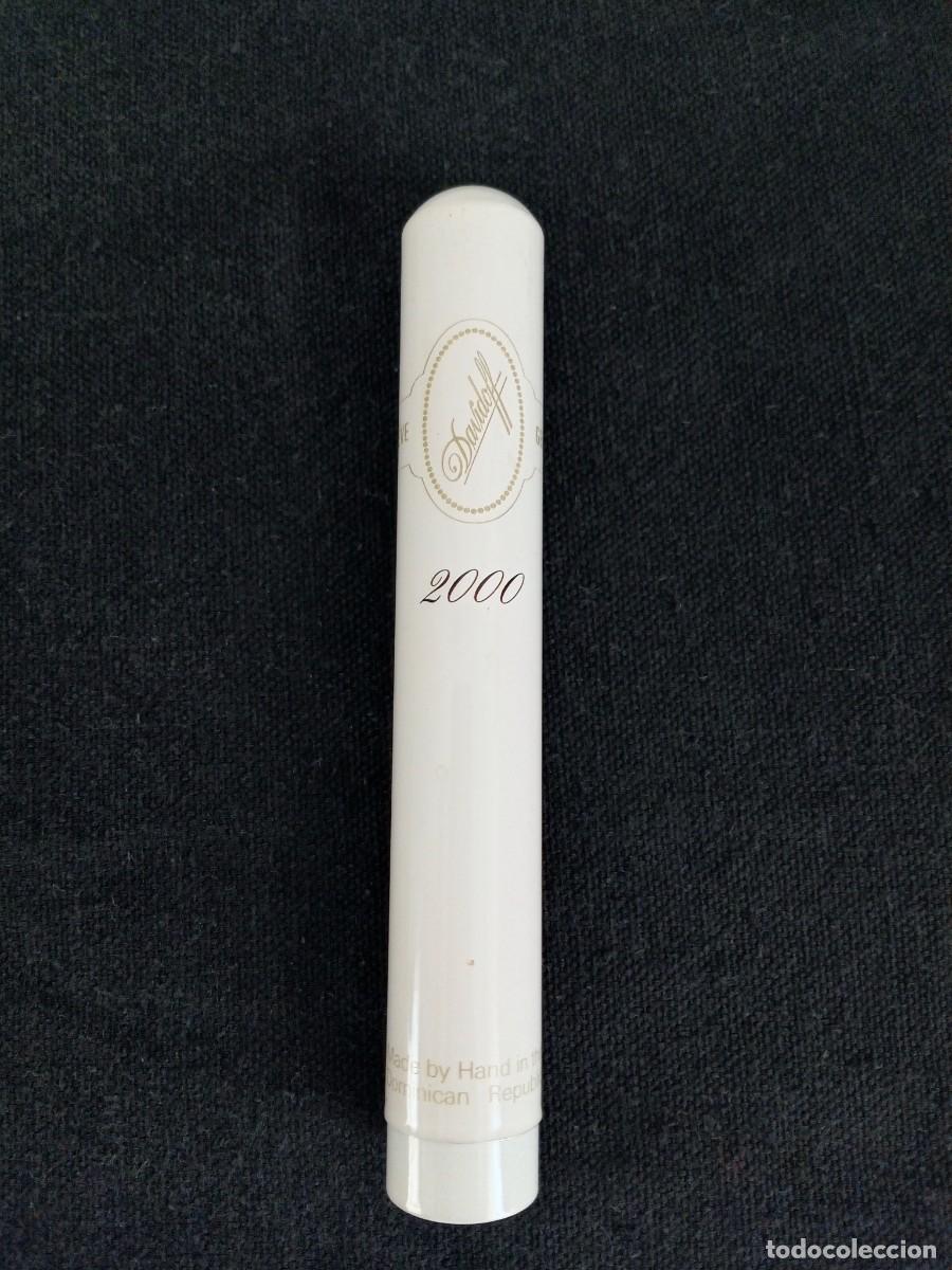Coleccionismo: Cigarro puro Davidoff 2000 en su estuche - Foto 2