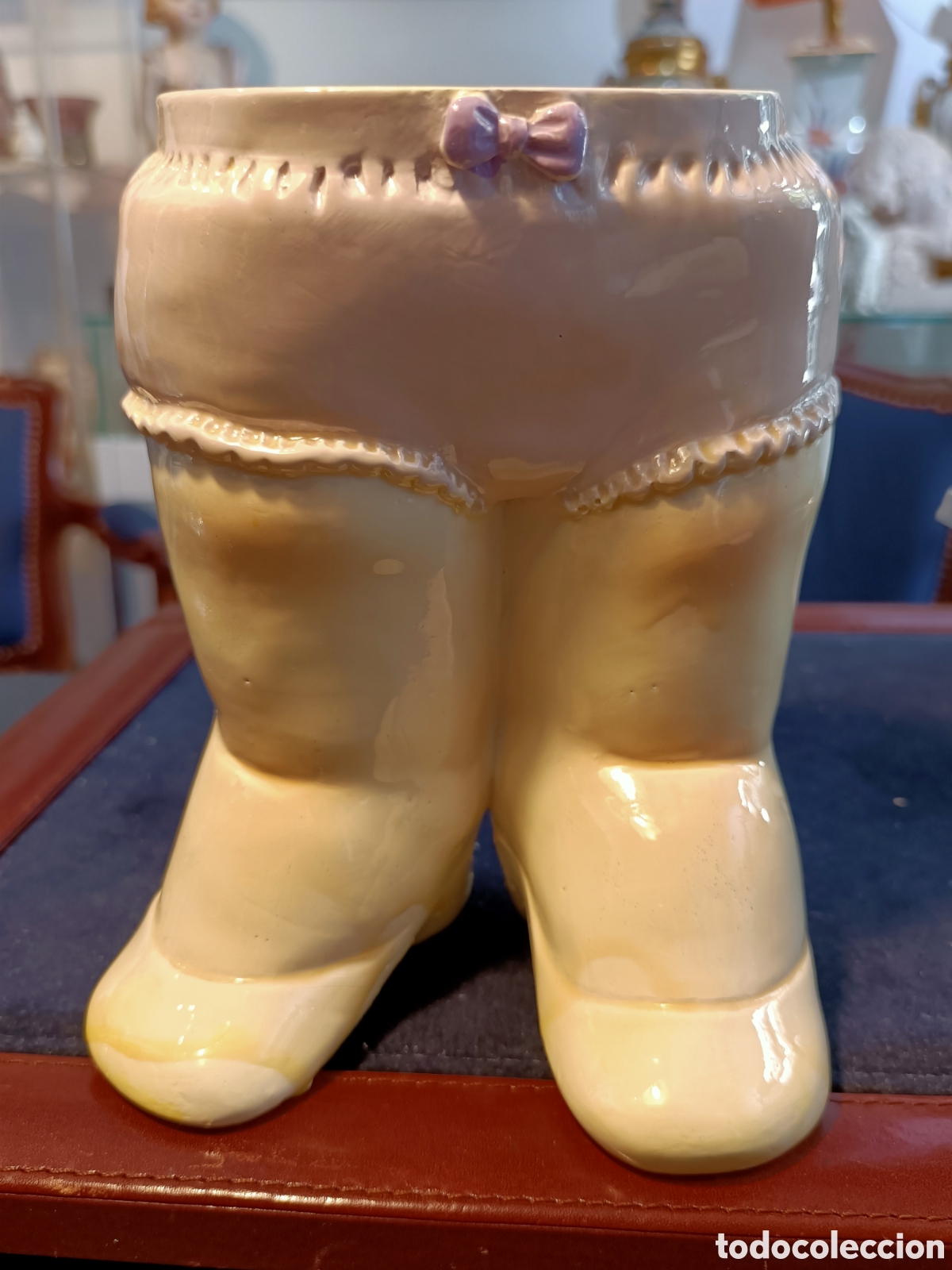 Coleccionismo: Hucha de cer&aacute;mica, con forma de mu&ntilde;eca. - Foto 1