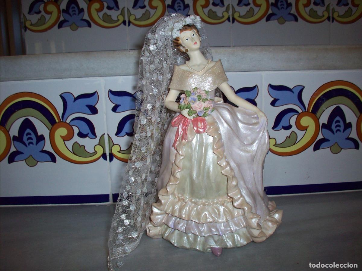 Sammeln: figura de novia de resina y velo de tela de 23cm