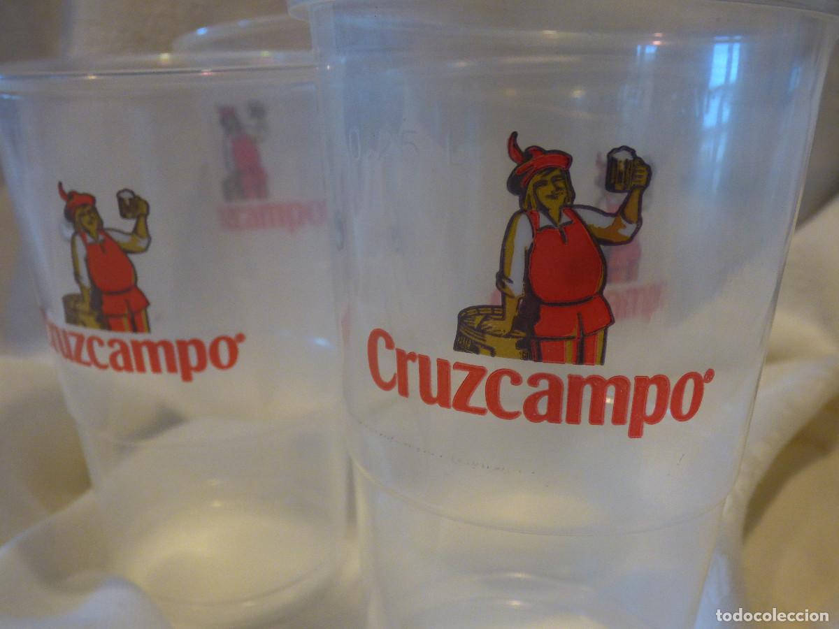 Coleccionismo: Vasos de plastico,Cruzcampo. - Foto 1
