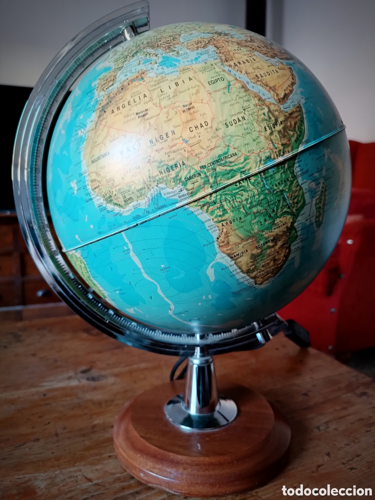 Coleccionismo: Globo terr&aacute;queo vintage - Foto 1