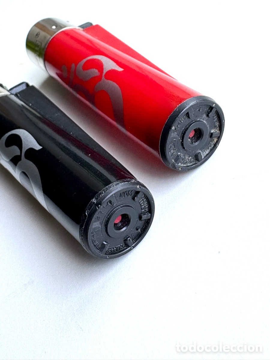 Coleccionismo: 2 Mecheros Clipper s&iacute;mbolo Om - Foto 3