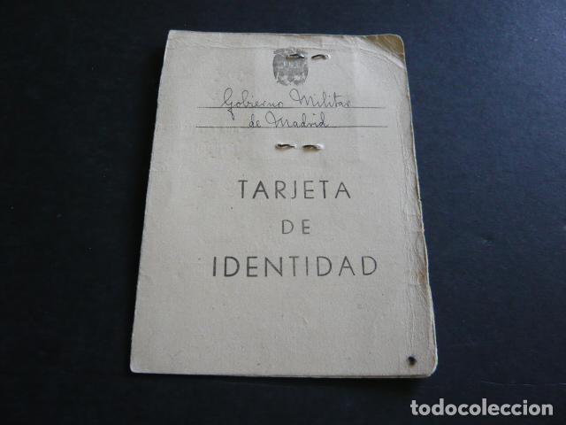 Coleccionismo: TARJETA DE IDENTIDAD GOBIERNO MILITAR DE MADRID 1952 MECANOGRAFA