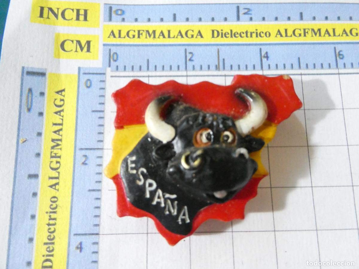 Coleccionismo: IM&Aacute;N DE NEVERA. SOUVENIR RECUERDO. MAPA ESPA&Ntilde;A Y TORO