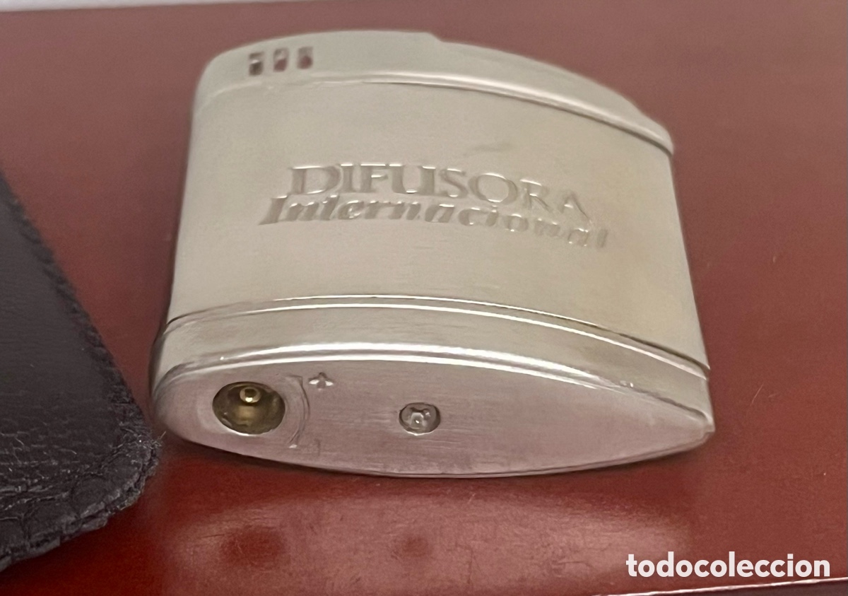 Coleccionismo: MECHERO CLUB 2000 Con FUNDA DE CUERO FUNCIONA - Foto 4
