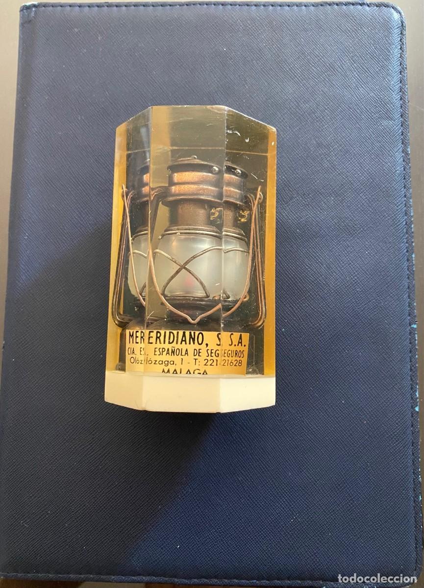 Coleccionismo: Colecci&oacute;n de 22 pisapapeles - Foto 22