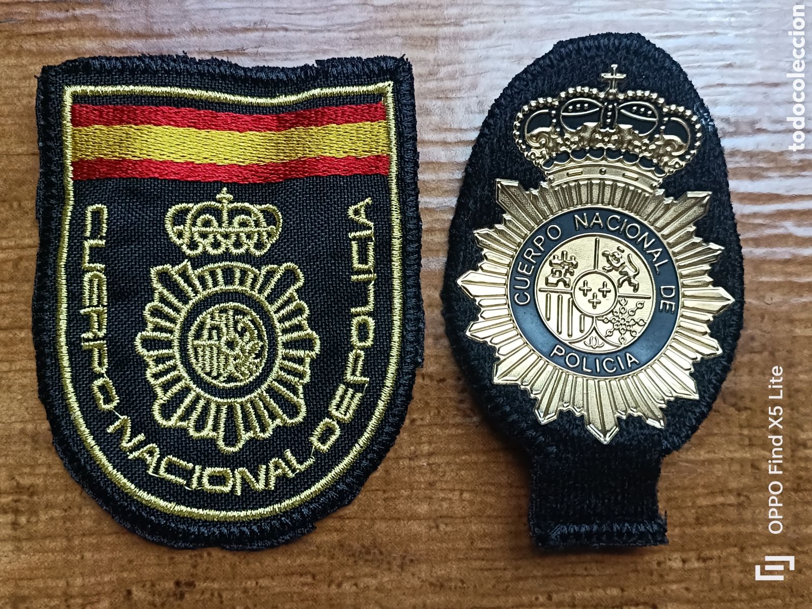 Sammeln: Emblema Brazo Cuerpo Nacional de Polic&iacute;a
