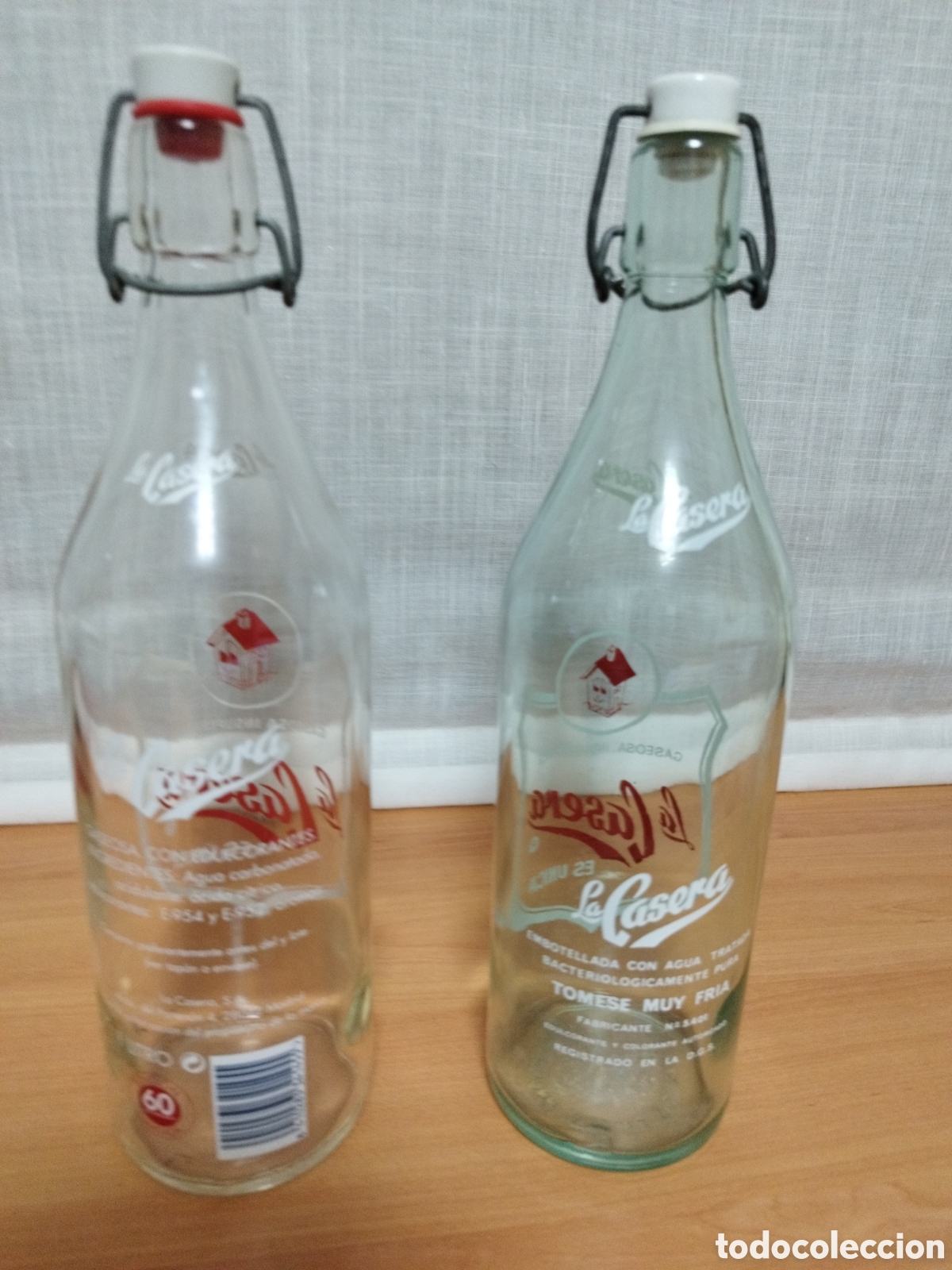 Coleccionismo: LOTE 2 BOTELLAS DE LA CASERA - Foto 2