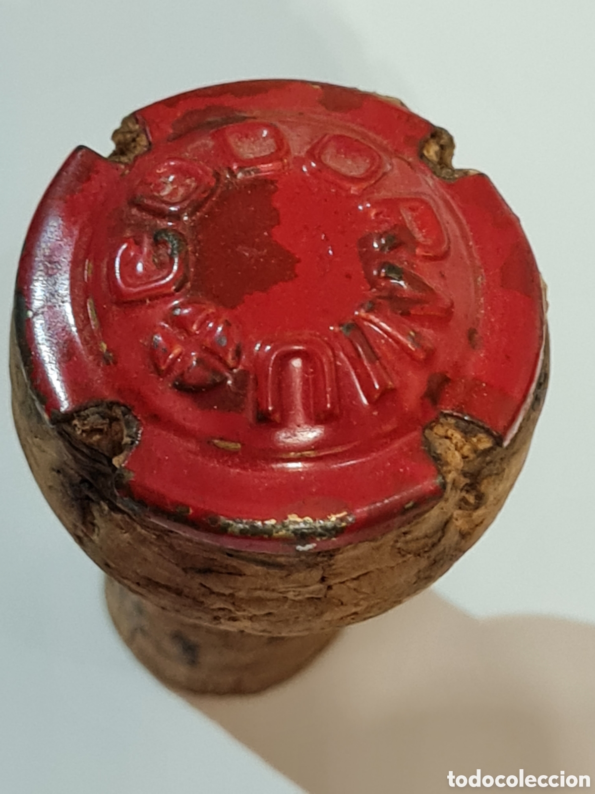 Coleccionismo: Antigua chapa de cava Codorniu con tap&oacute;n - Foto 3