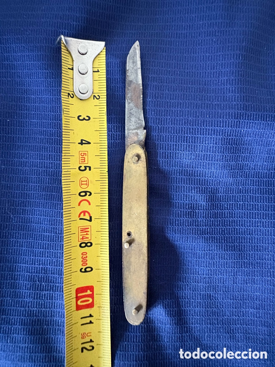 Coleccionismo: Antigua navaja de lat&oacute;n (A5) - Foto 2