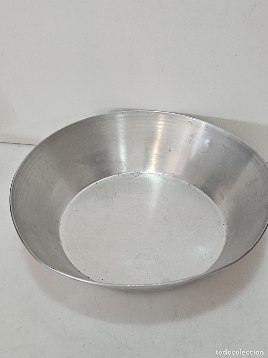 Coleccionismo: plato hondo de aluminio - Foto 2