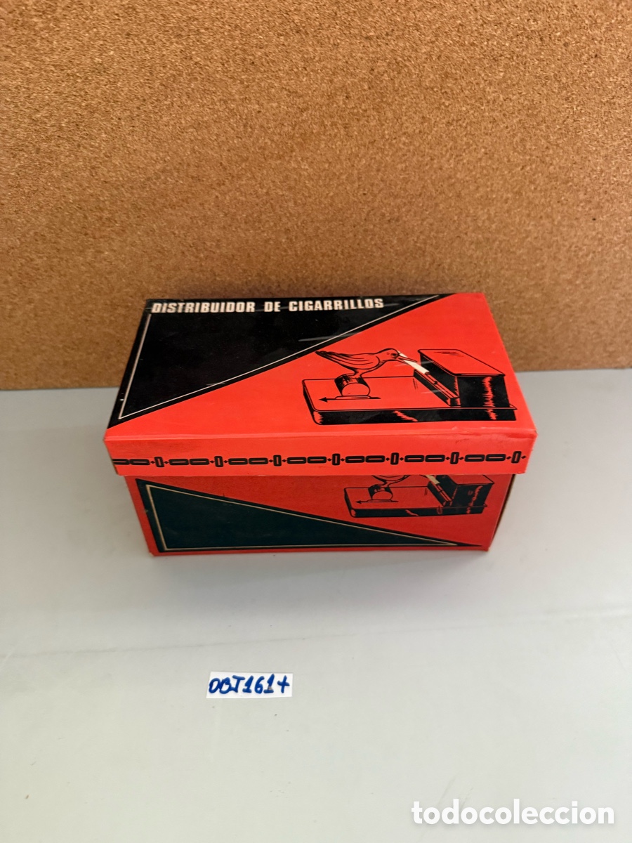 Coleccionismo: DISTRIBUIDOR DE CIGARRILLOS - PAJARO - Foto 1