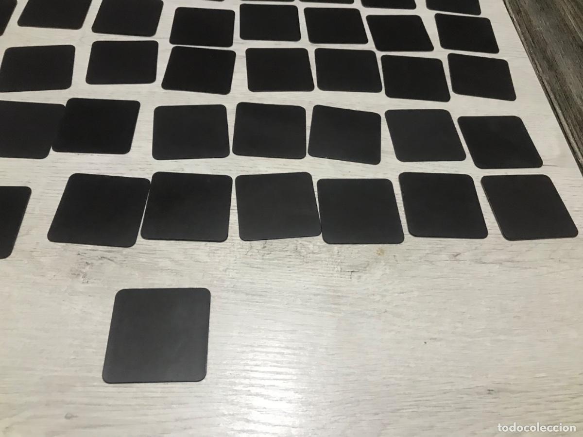 Coleccionismo: Lote de 61 imanes pokemon - Foto 19