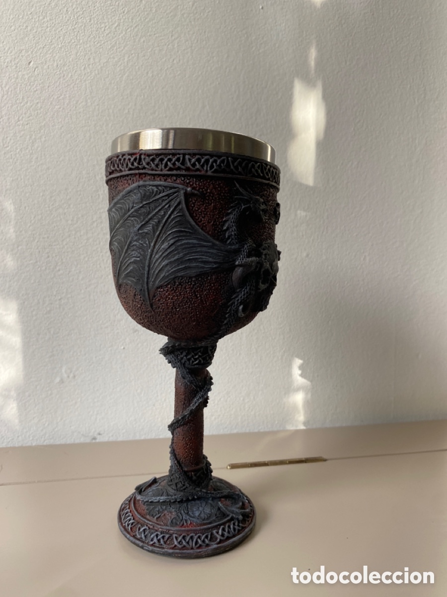 Coleccionismo: Copa de vino doble calavera de ala de drag&oacute;n - Foto 3