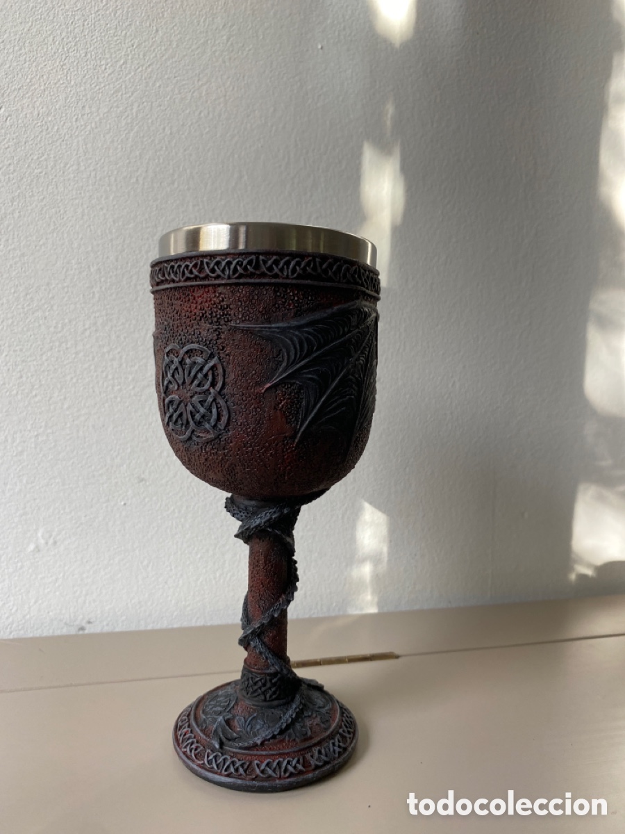 Coleccionismo: Copa de vino doble calavera de ala de drag&oacute;n - Foto 4