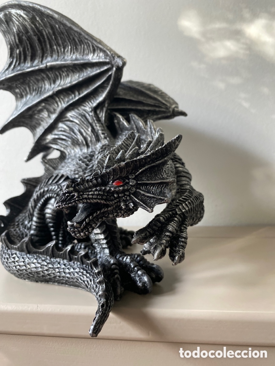 Coleccionismo: Figura de Drag&oacute;n de Ojos Rojos - Foto 2