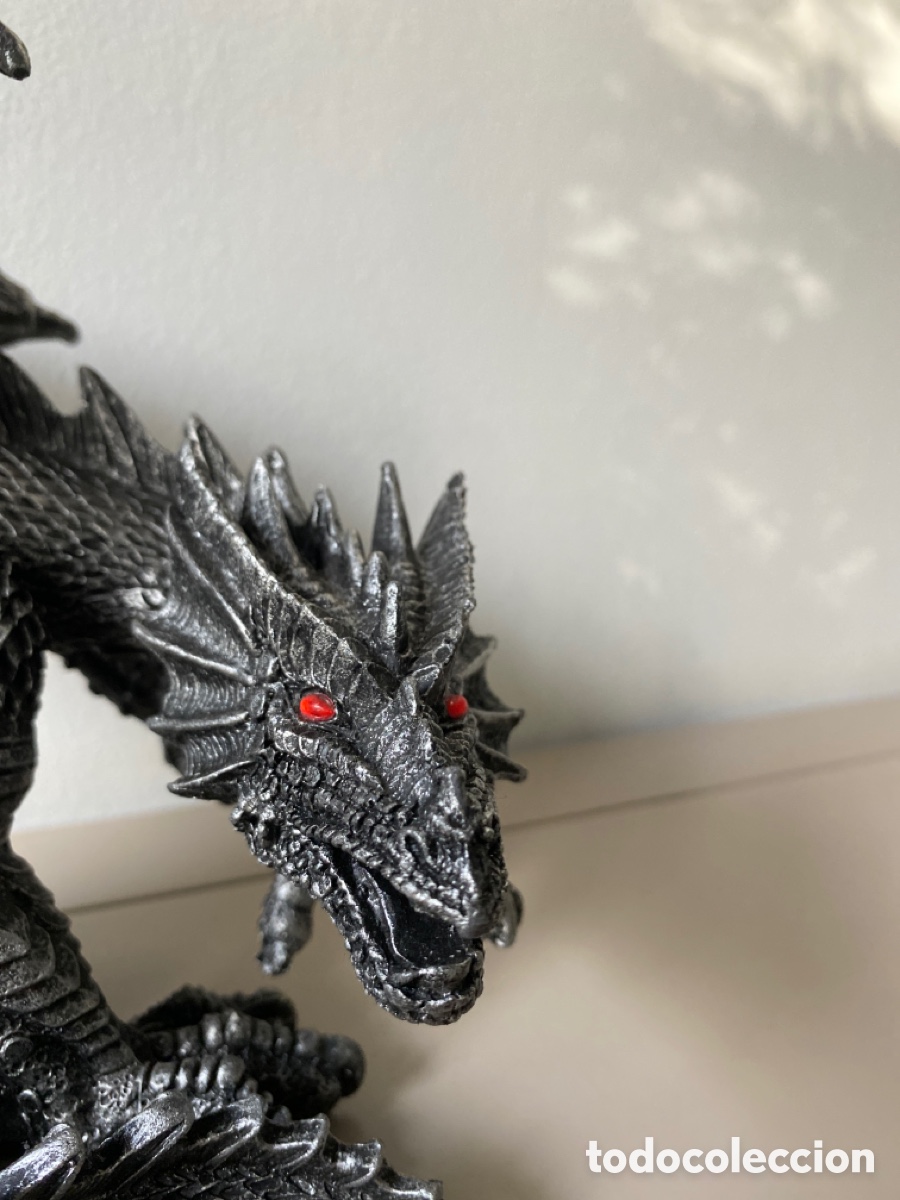 Coleccionismo: Figura de Drag&oacute;n de Ojos Rojos - Foto 9