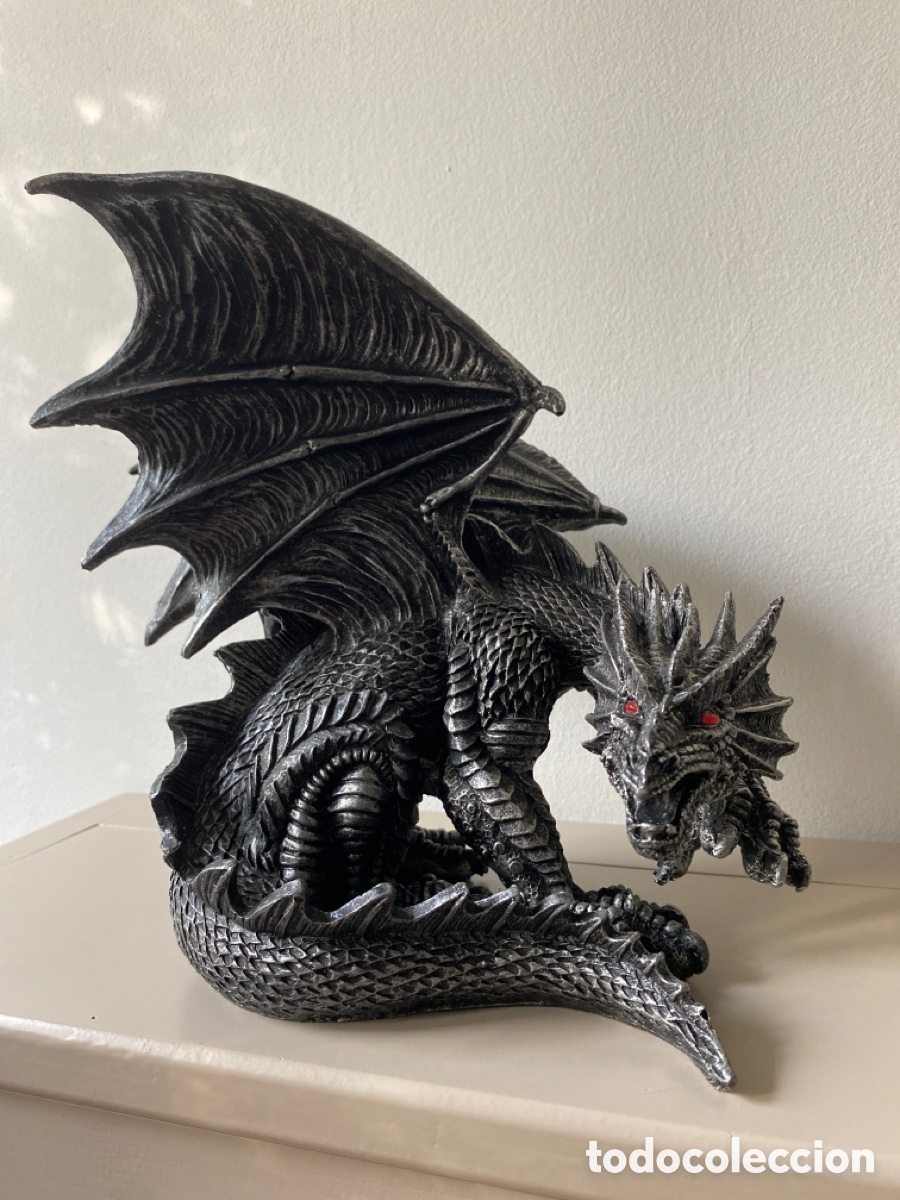 Coleccionismo: Figura de Drag&oacute;n de Ojos Rojos - Foto 10