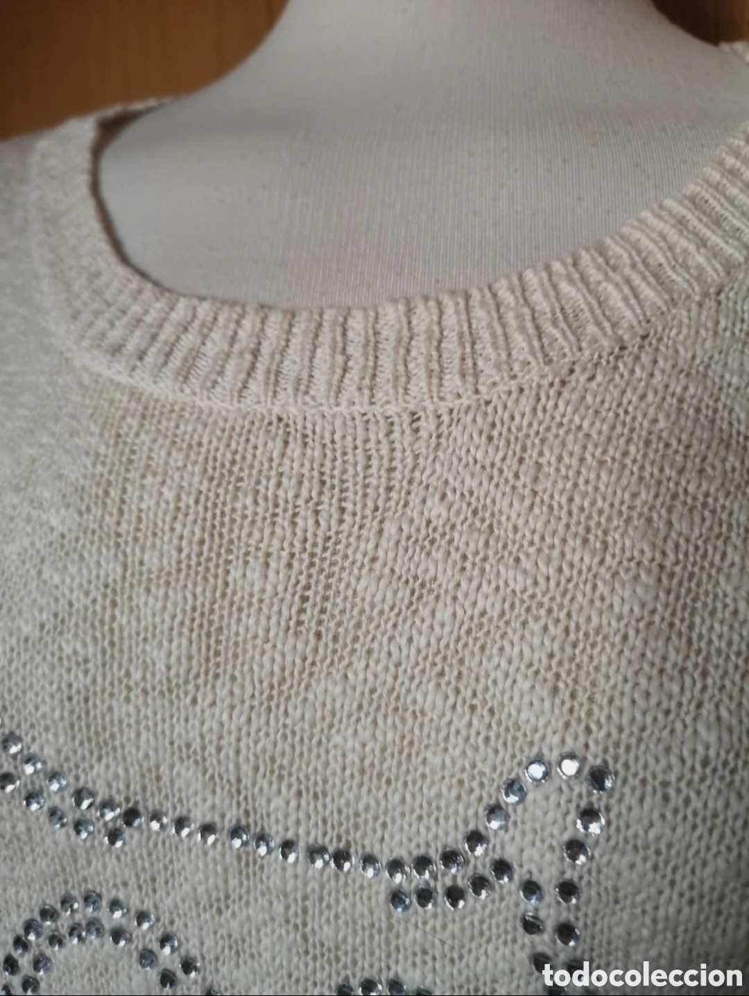 Coleccionismo: Jersey con b&uacute;ho de strass - Foto 5