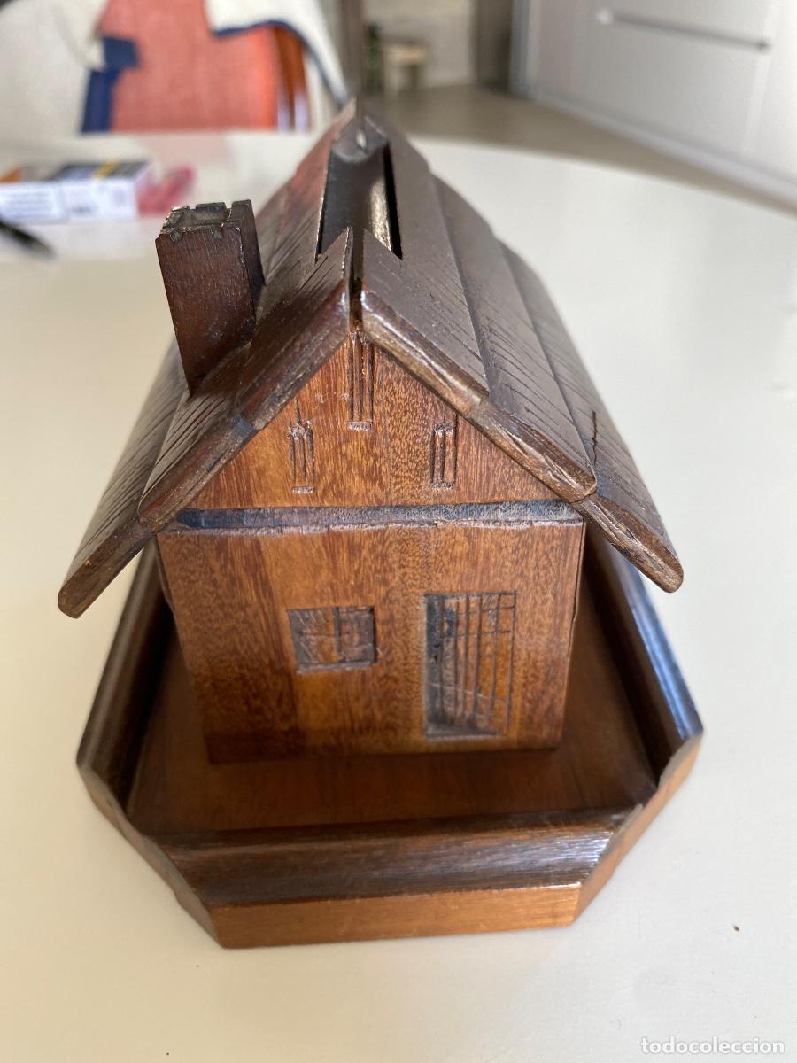 Coleccionismo: Pitillera de mesa de madera, a&ntilde;os 40 - Foto 1