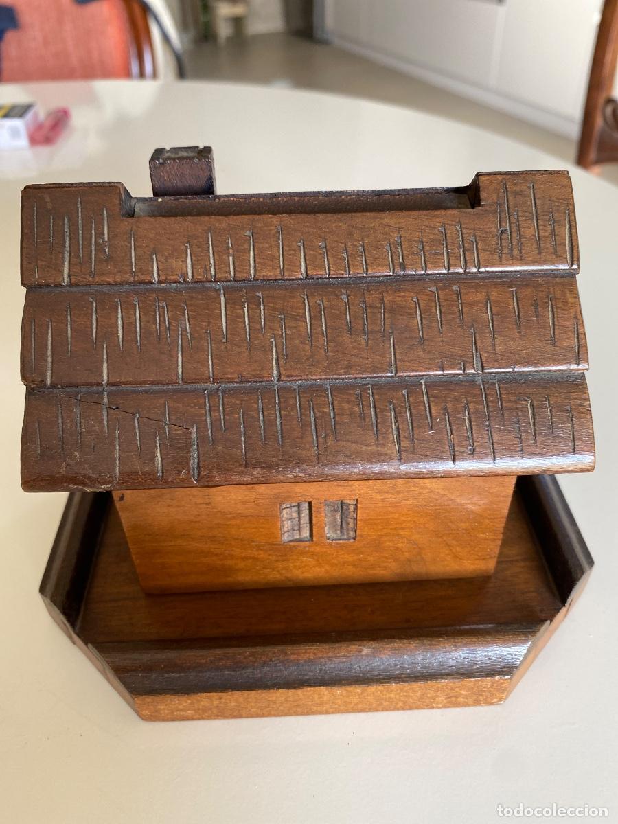 Coleccionismo: Pitillera de mesa de madera, a&ntilde;os 40 - Foto 4