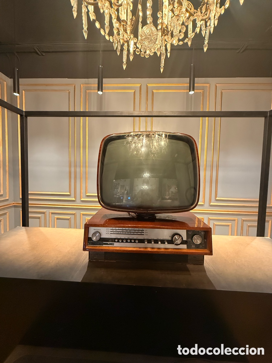 Coleccionismo: Televisor Yonder &ldquo;Bambi&rdquo; a&ntilde;os 60 - Foto 2