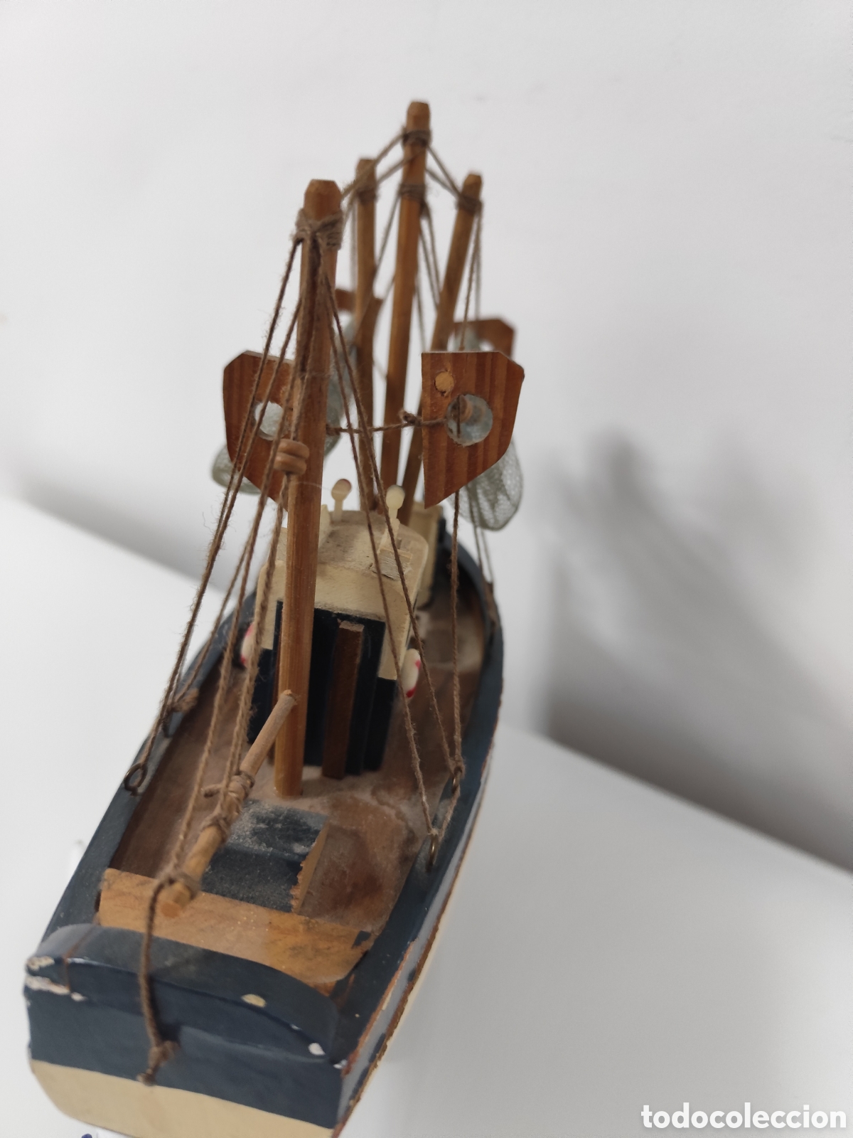 Coleccionismo: Barco peque&ntilde;o pesquero de madera - Foto 6