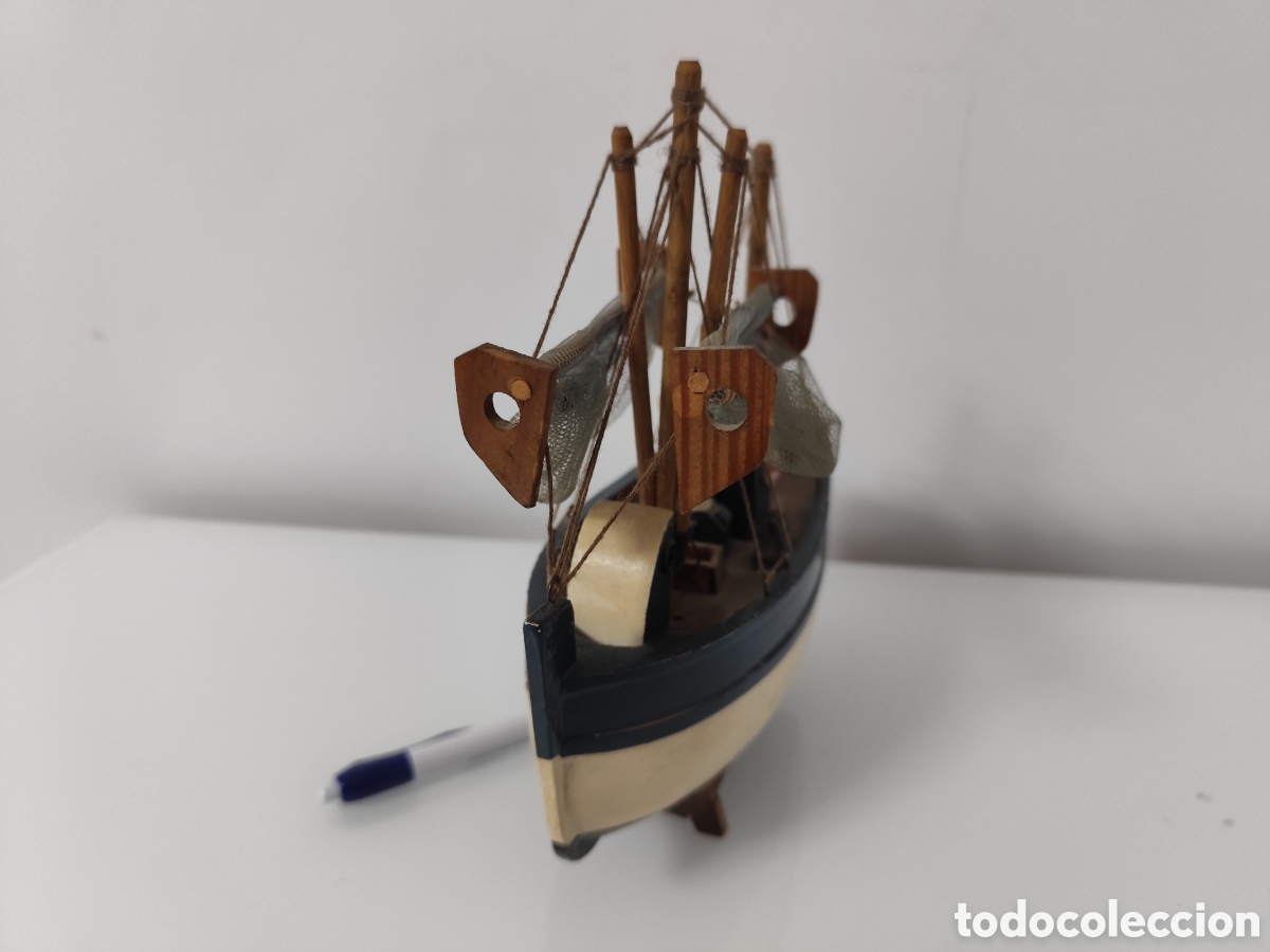 Coleccionismo: Barco peque&ntilde;o pesquero de madera - Foto 13