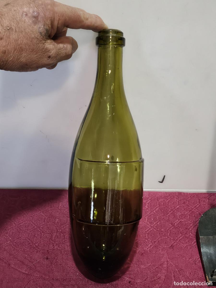 Coleccionismo: botella en forma de anfora - Foto 1