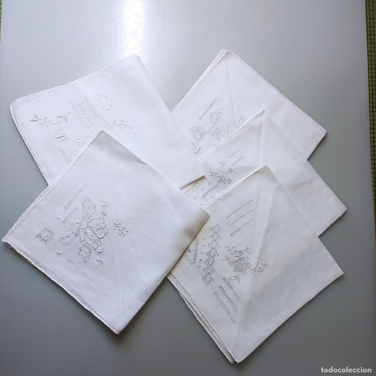 Coleccionismo: LOTE PA&Ntilde;UELOS BORDADOS - Foto 1