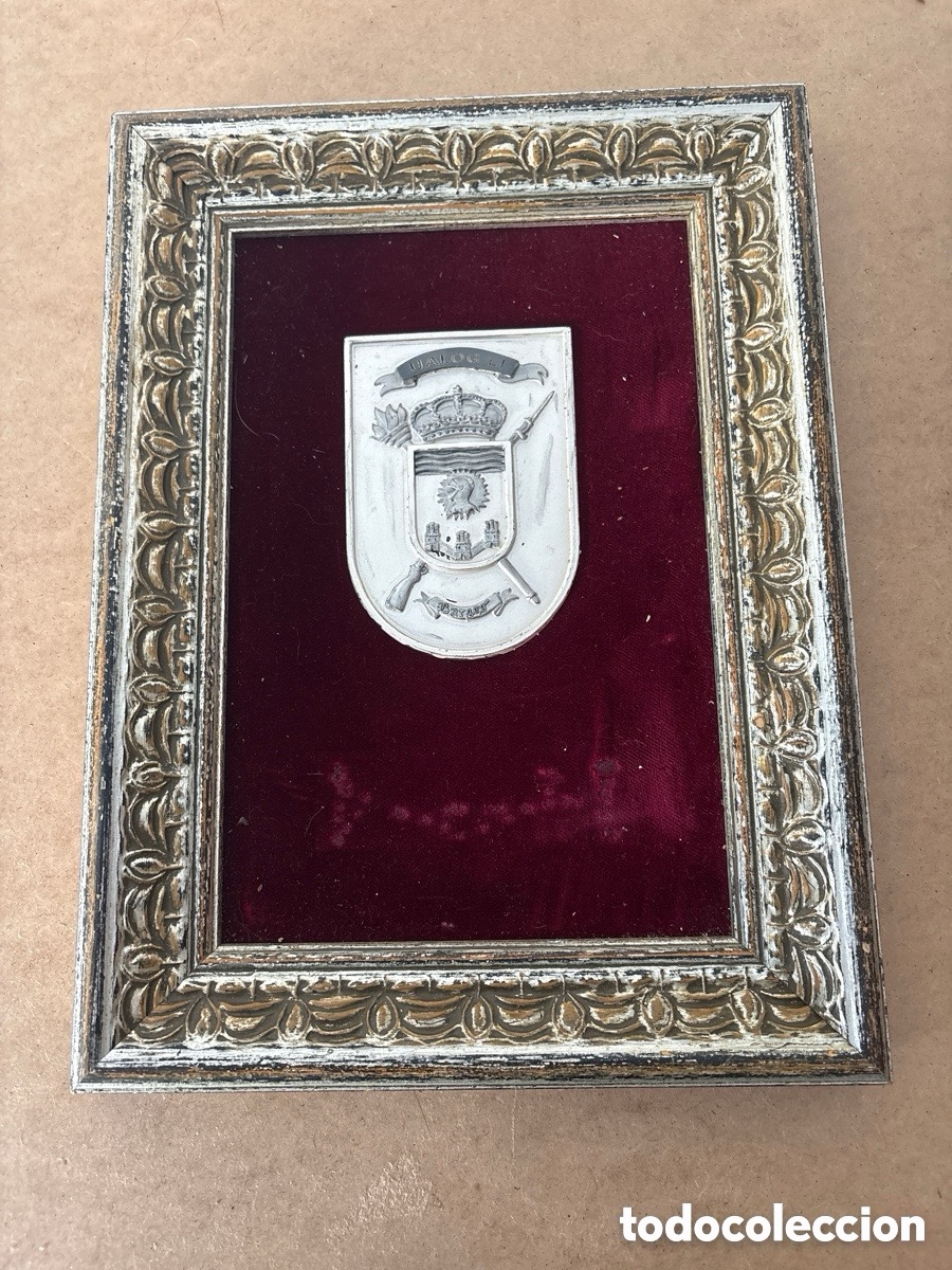 Coleccionismo: Escudo enmarcado UALOG LI (A22) - Foto 1