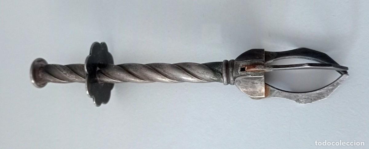 Coleccionismo: PEQUE&Ntilde;O GANCHO DE METAL - Foto 5