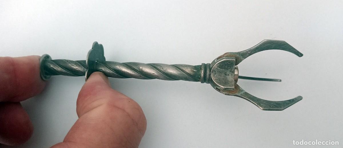 Coleccionismo: PEQUE&Ntilde;O GANCHO DE METAL - Foto 6