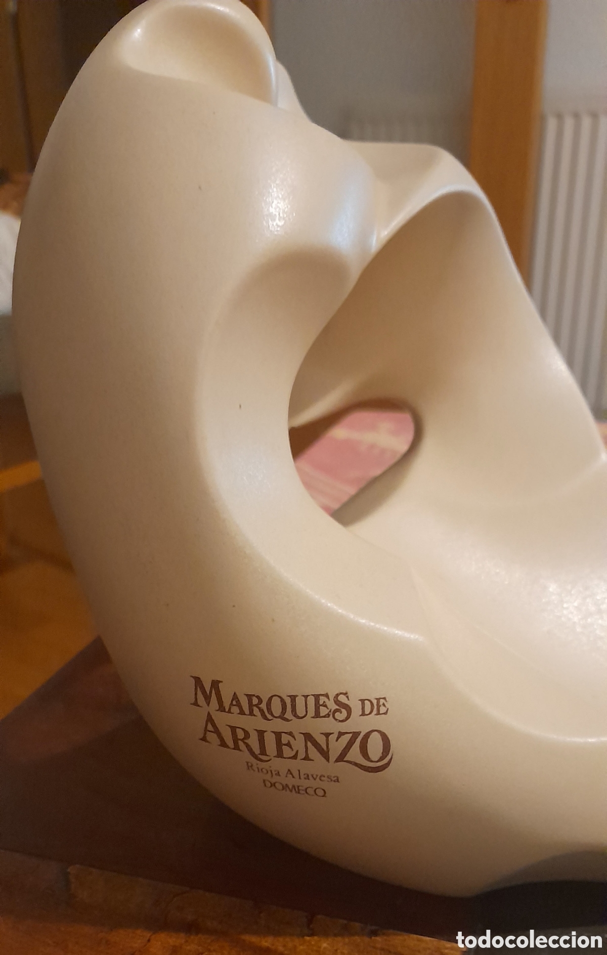 Coleccionismo: Escultura art&iacute;stica para botella - Foto 2