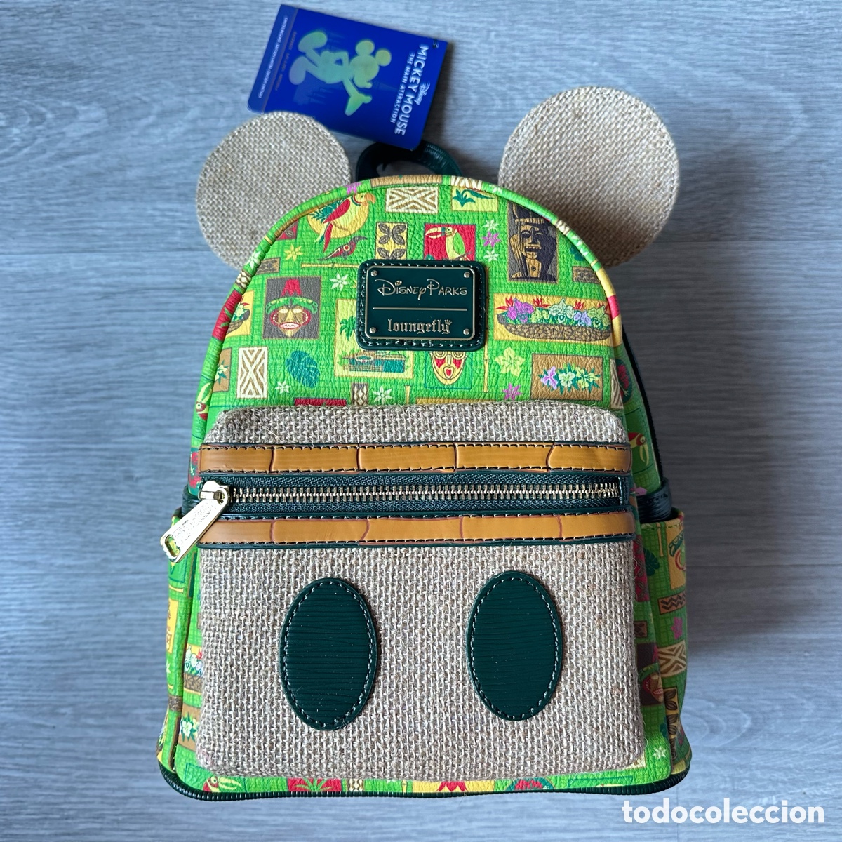 Coleccionismo: Loungefly, minimochila Mickey Mouse, The Main Attraction Tiki Room (5&nbsp;de 12)