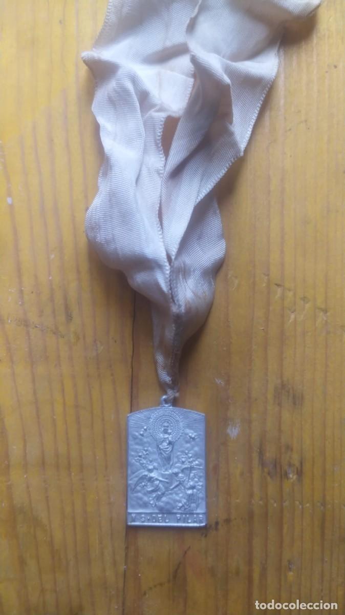Coleccionismo: 3 medallas religiosas de cofrad&iacute;a y devoci&oacute;n - Foto 2