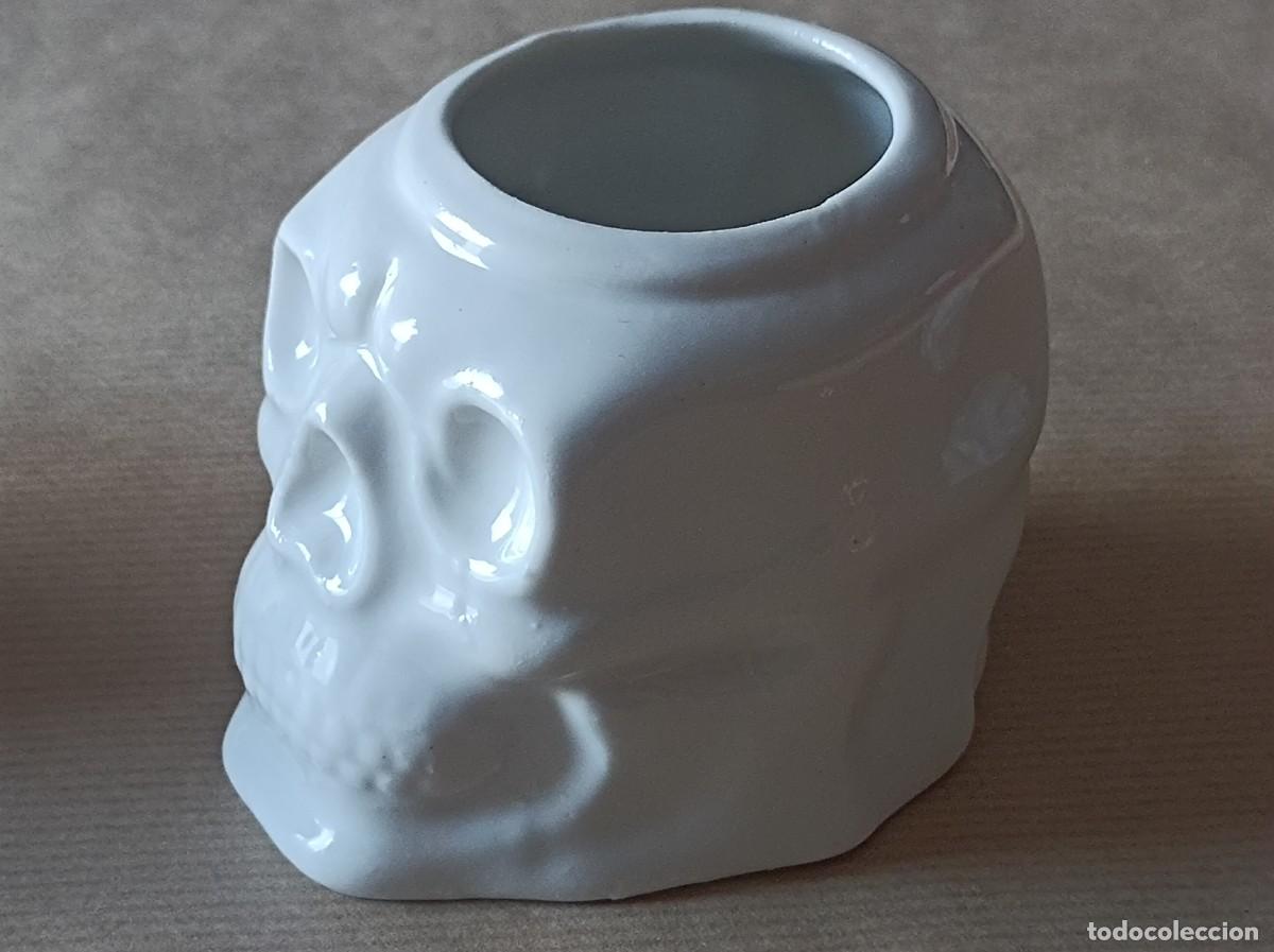 Coleccionismo: VASO EN FORMA DE CALAVERA PUB LA MORGUE VALENCIA - Foto 1