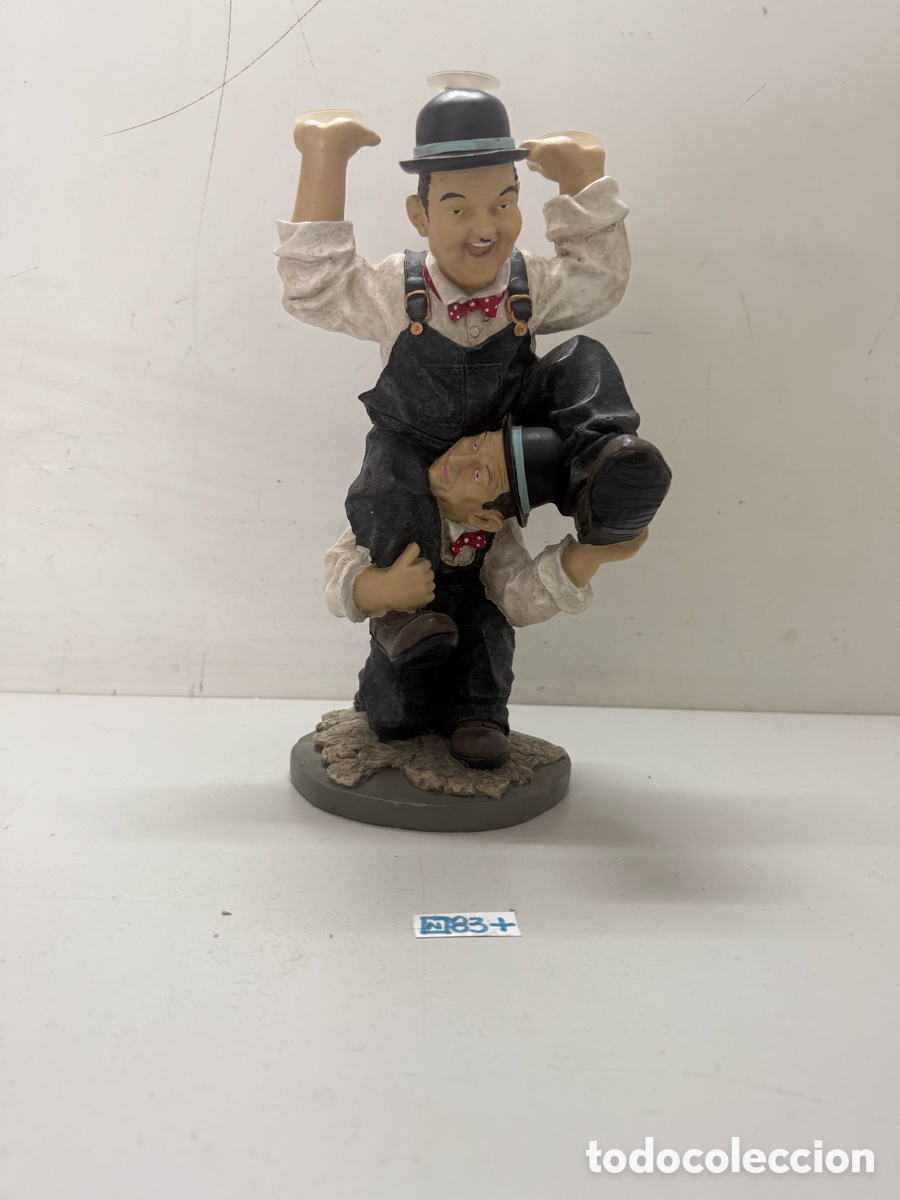 Coleccionismo: estatuilla de Laurel y Hardy - Foto 3