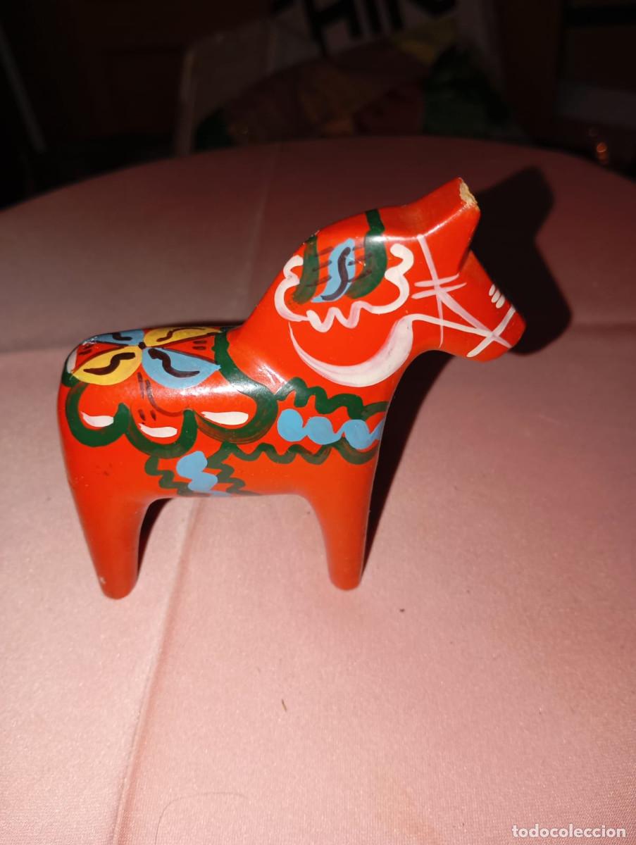 Coleccionismo: Caballo Dala (Dalah&auml;st), tallado y pintado a mano, s&iacute;mbolo nacional de Suecia