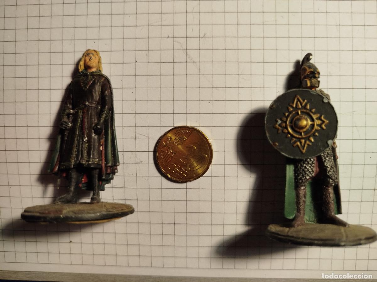 Coleccionismo: Dos figura de hierro se&ntilde;or de los anillos