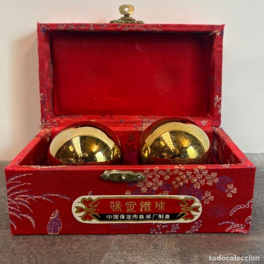 Coleccionismo: Bolas Chinas de Boading Doradas - Foto 1