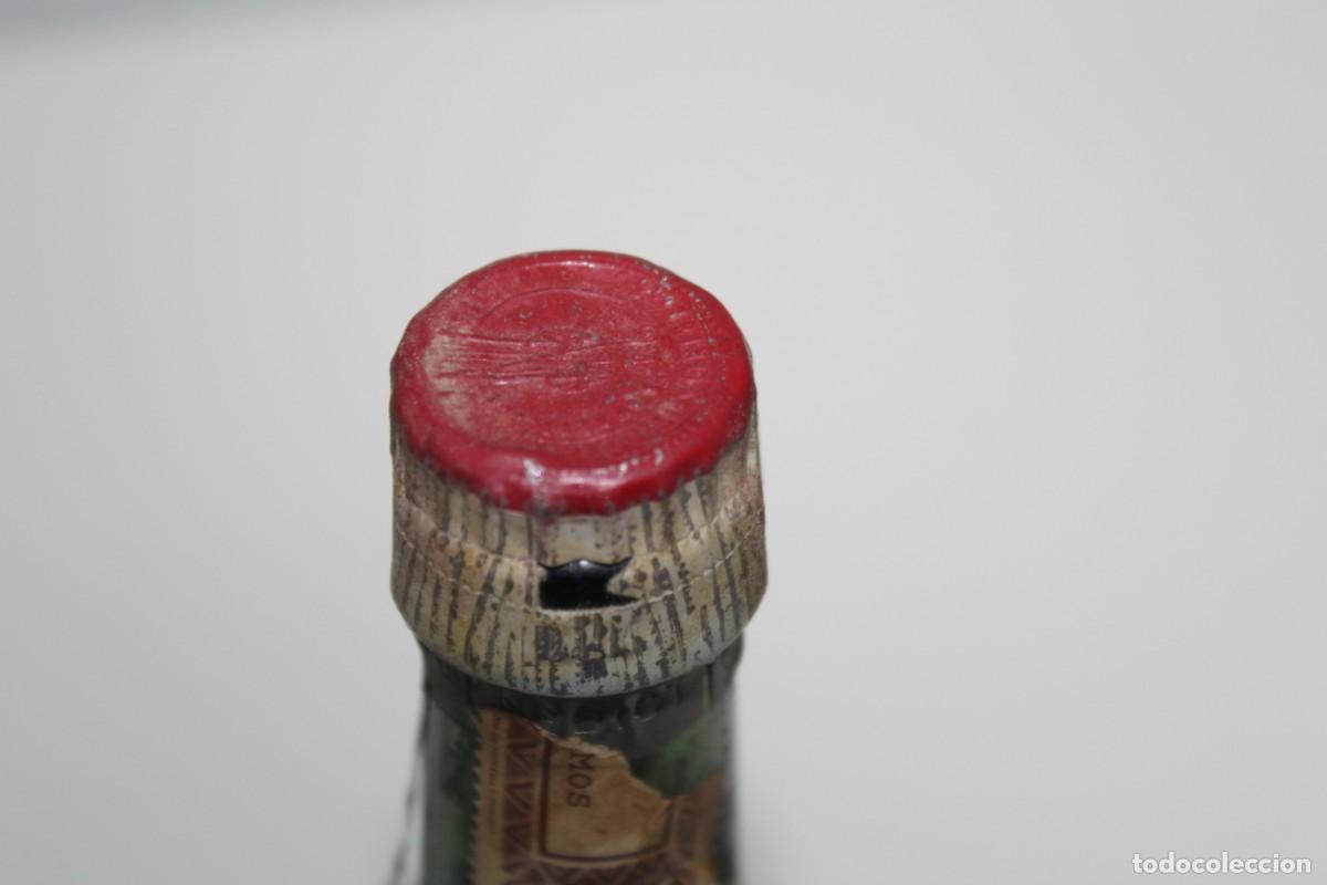 Coleccionismo: ANTIGUA BOTELLA DE LICOR - Foto 7