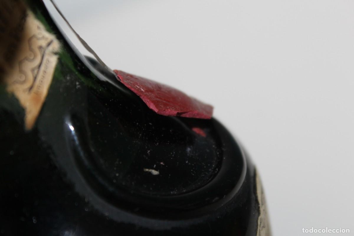 Coleccionismo: ANTIGUA BOTELLA DE LICOR - Foto 9