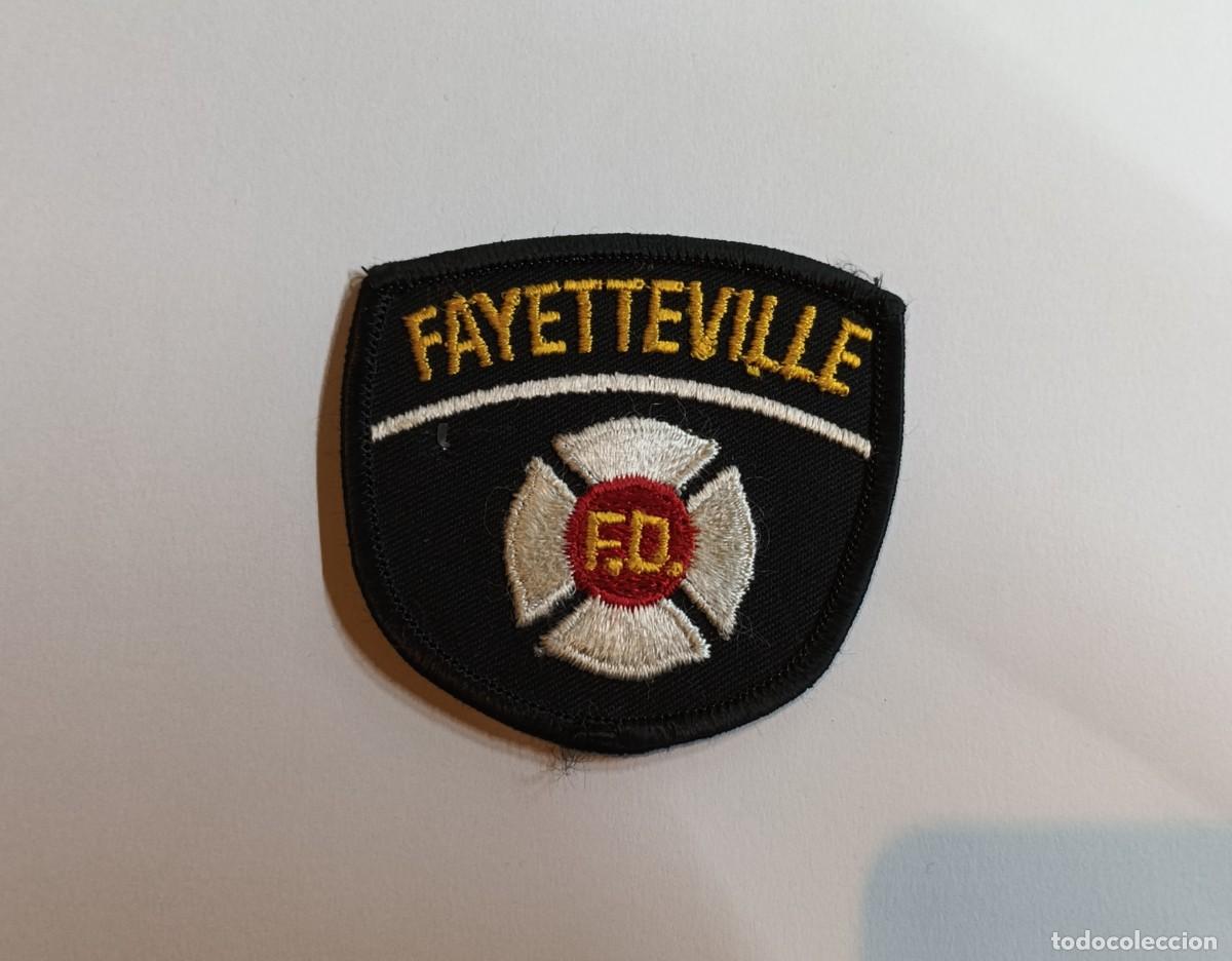 Coleccionismo: Parche bordado de bomberos, Fayettevillle, USA
