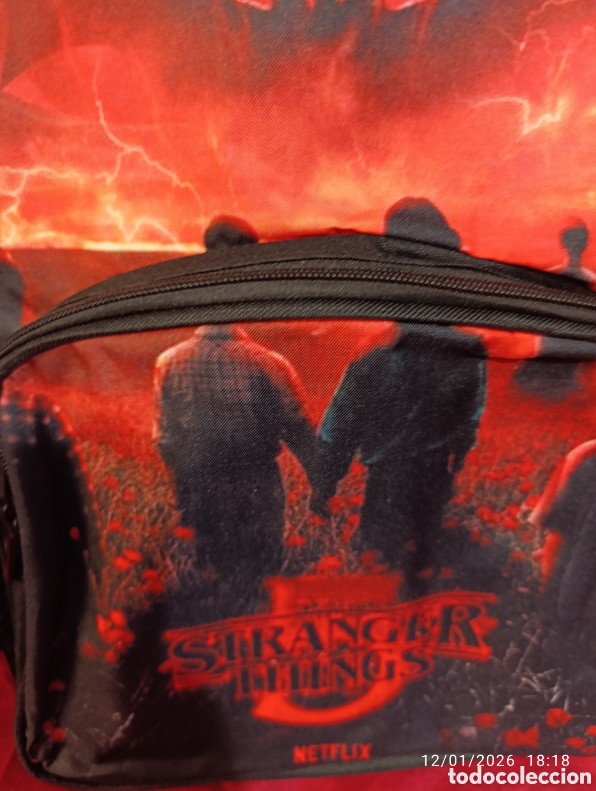 Coleccionismo: Stranger things 5,Mochila a estrenar - Foto 2