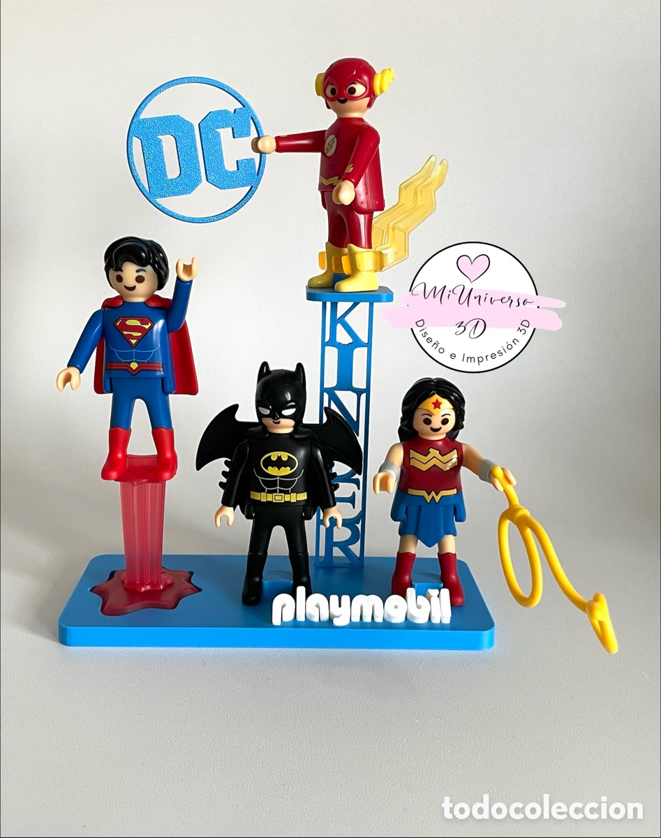 Coleccionismo: Base para figuras Maxi Playmobil DC Kinder - Foto 1