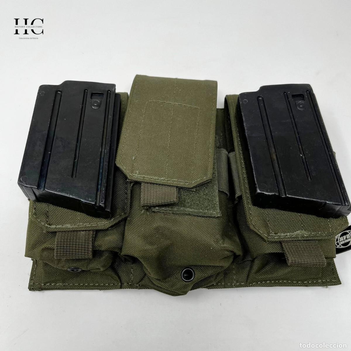 Coleccionismo: Portacargadores triple MOLLE con 2 cargadores r&eacute;plica M16 (DENIX)