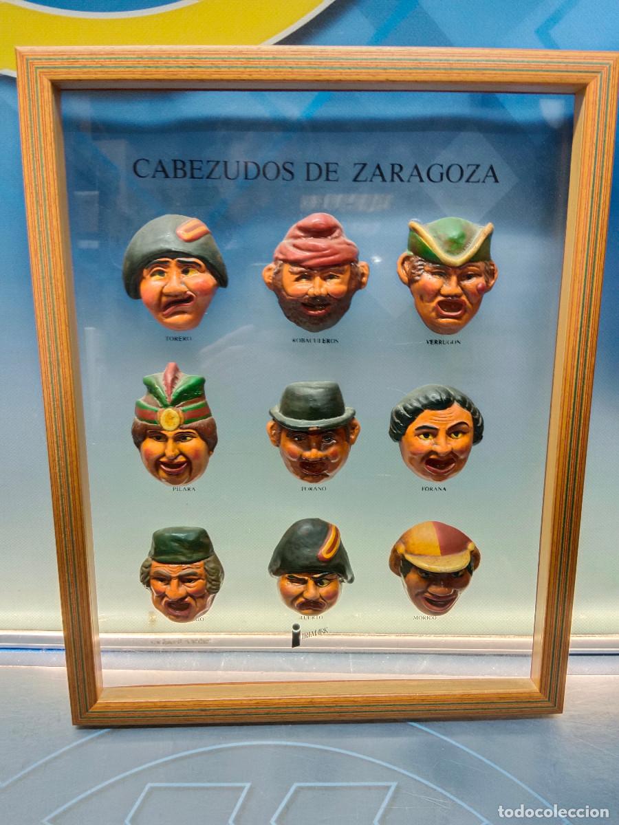 Coleccionismo: Los Cabezudos de Zaragoza. Cabezas de terracota policromada enmarcadas en cristal.
